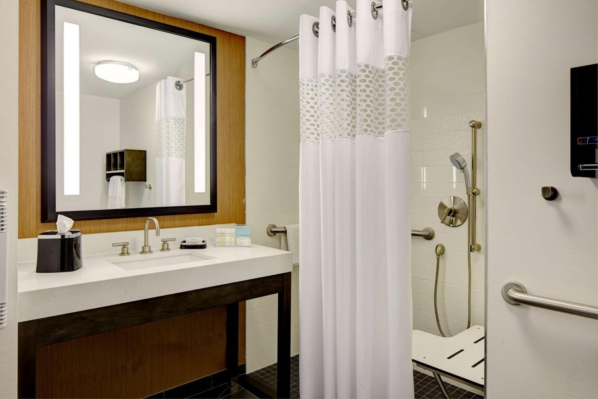 Hampton Inn Brooklyn Downtown New York Eksteriør billede